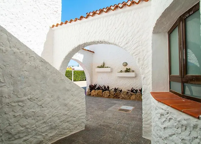 Sol Y Mar كالا إن بلانيس