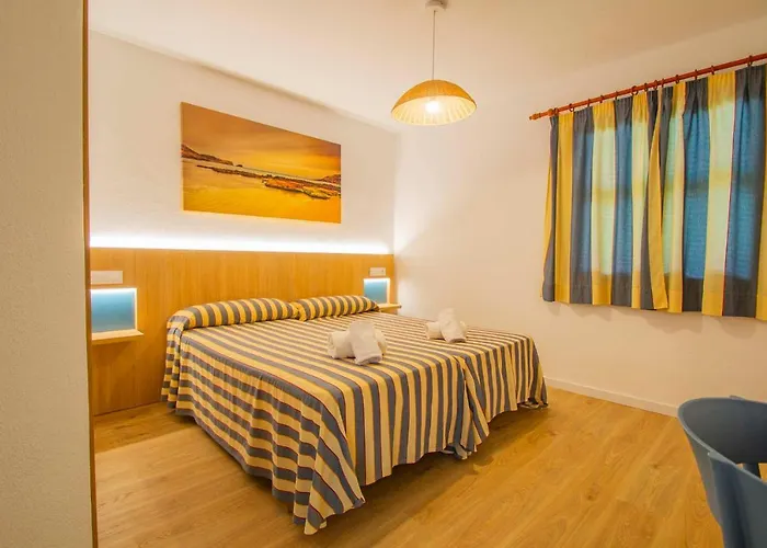 Sol Y Mar Aparthotel 3*