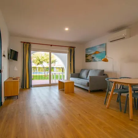 Sol Y Mar Hotel apartamentowy Cala'N Blanes (Menorca)