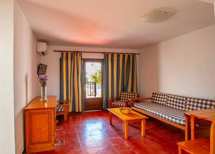 Sol Y Mar Cala'N Blanes (Menorca)