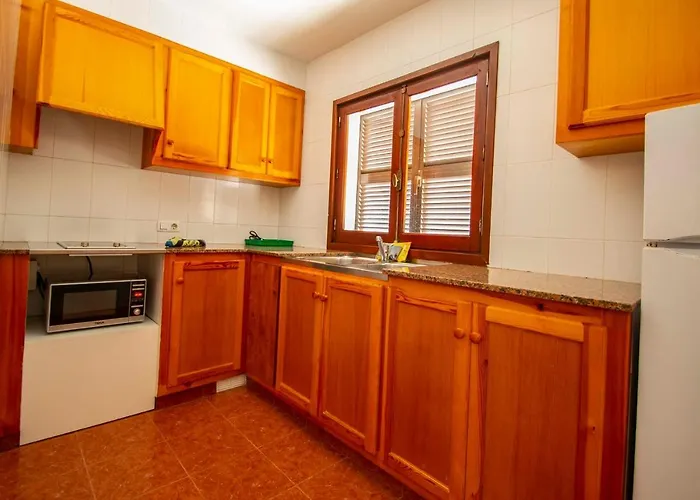 Sol Y Mar 3* Cala'N Blanes (Menorca)